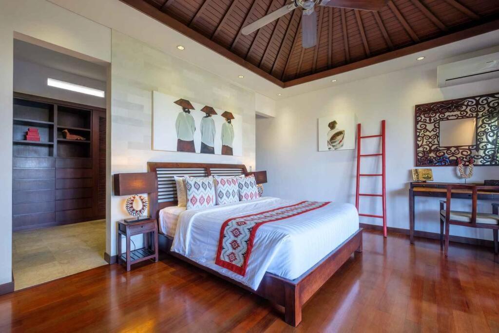 Kejora Beachfront Estate Sanur -Stunning Villa Eleven Buitenkant foto