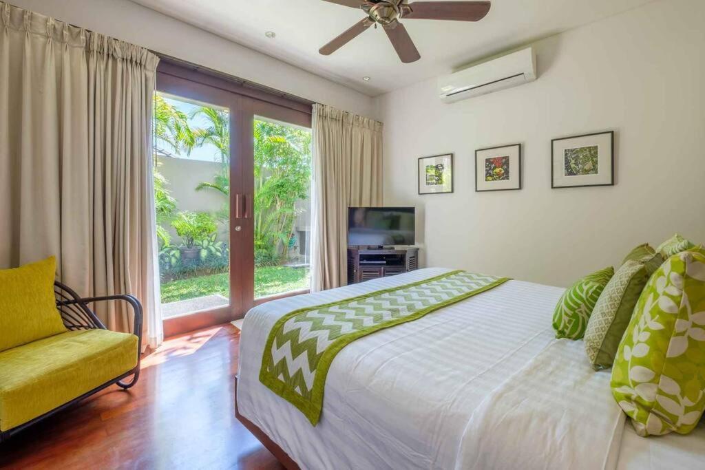 Kejora Beachfront Estate Sanur -Stunning Villa Eleven Buitenkant foto